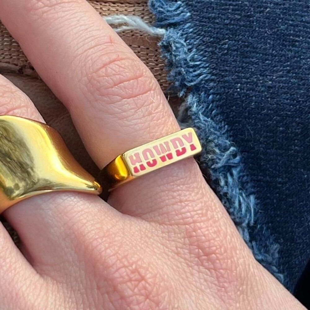 New! “Howdy” Gold Ring - Picture 2 of 3